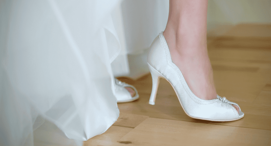 Bridal shoe wearing tips