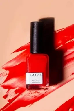 Sundays 10-Free, Nontoxic Nail Polish No.16 (Ruby red)