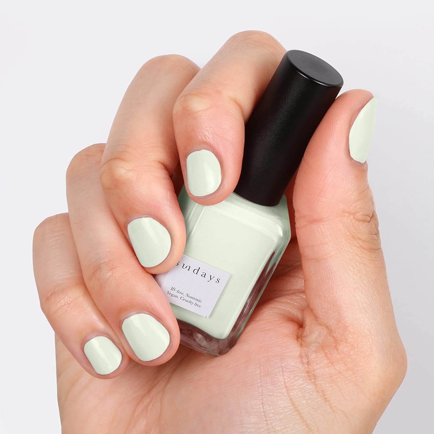 Sundays 10-Free, Nontoxic Nail Polish No.44 (Mild Mint)