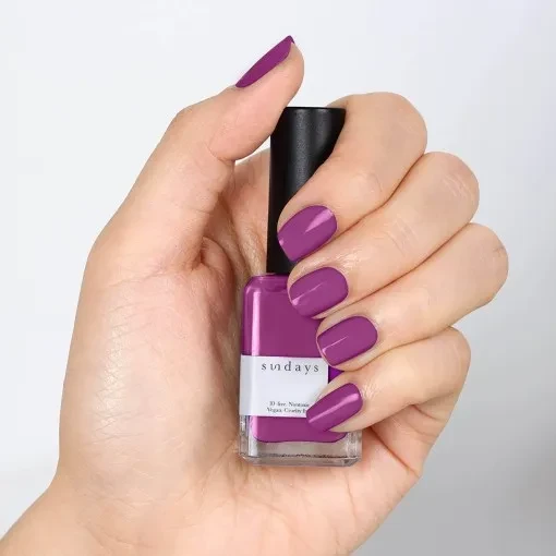 Sundays 10-Free, Nontoxic Nail Polish No.23 (Magenta Haze)