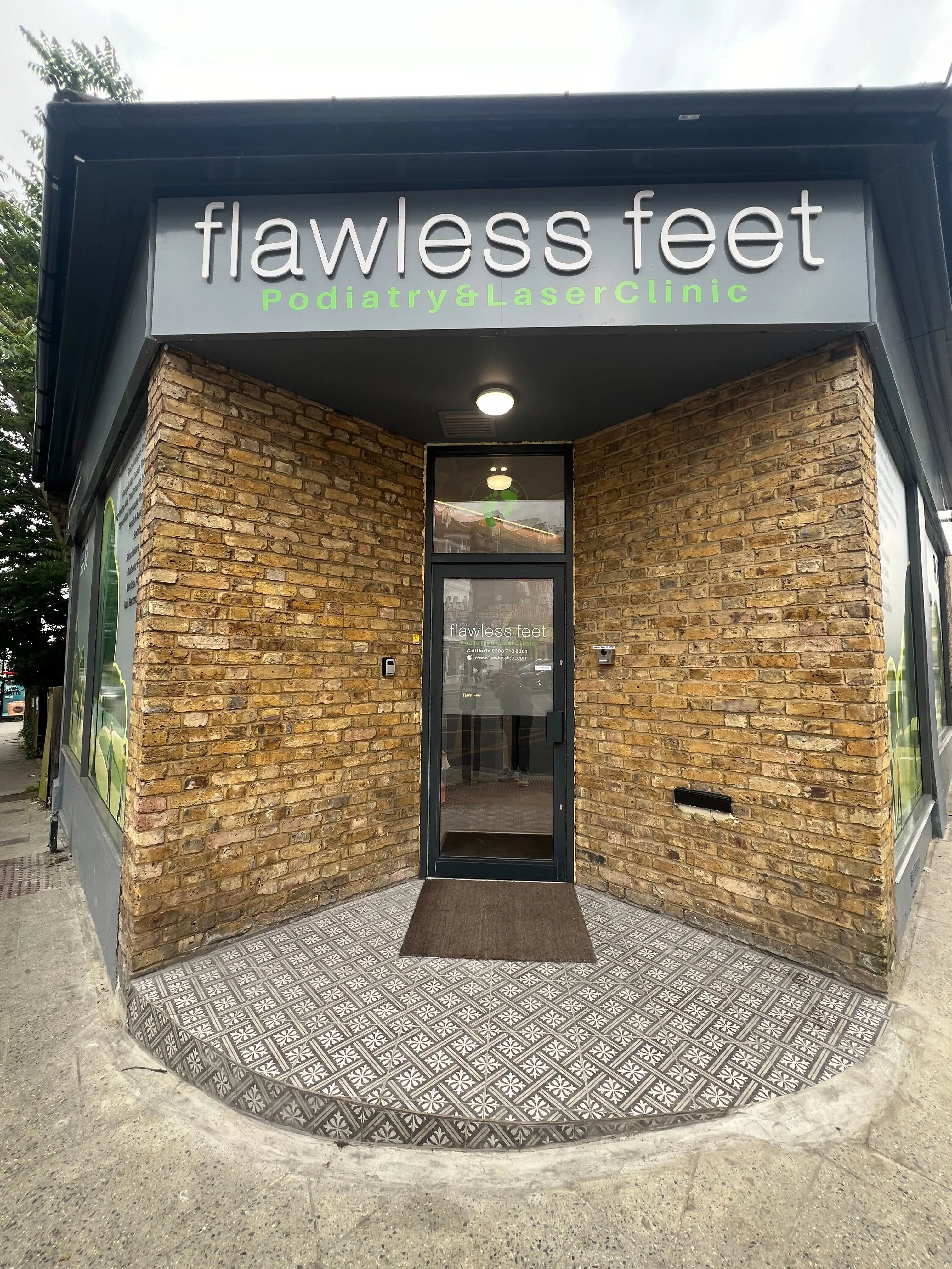 Laser Fungal Nail Treatment